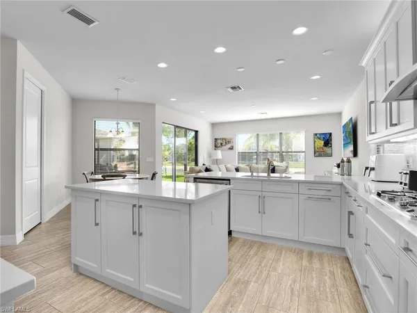 $6,500 | 4478 Kensington Circle, Naples, FL 34119