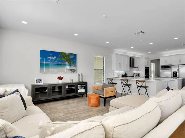 $6,500 | 4478 Kensington Circle, Naples, FL 34119