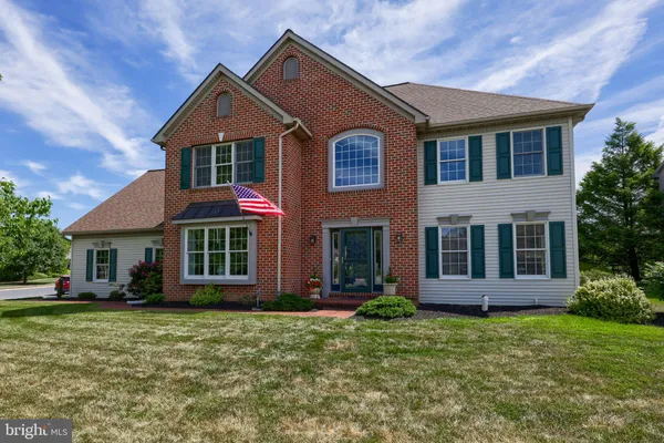 $545,000 | 1015 Martin Avenue, Ephrata, PA 17522
