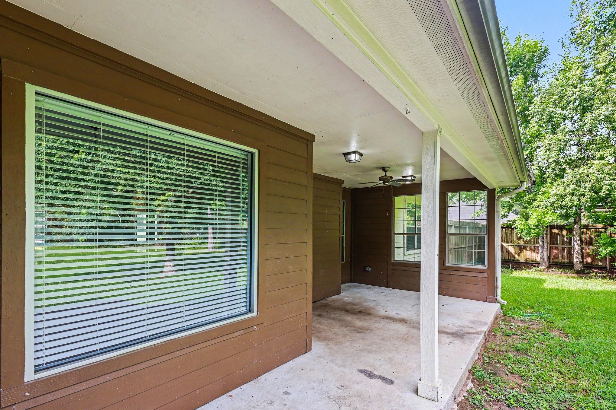 16109 McQueen Road Conroe, TX 77302 - Photo 37 of 40 Gallery Image 37