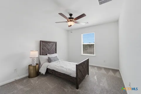 $575,000 | 160 Villars Drive, Salado, TX 76571