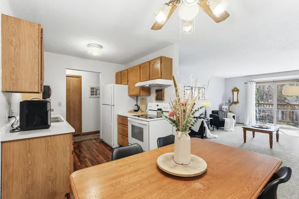 $154,900 | 3130 Cory Lane, Unit 205, Hastings, MN 55033