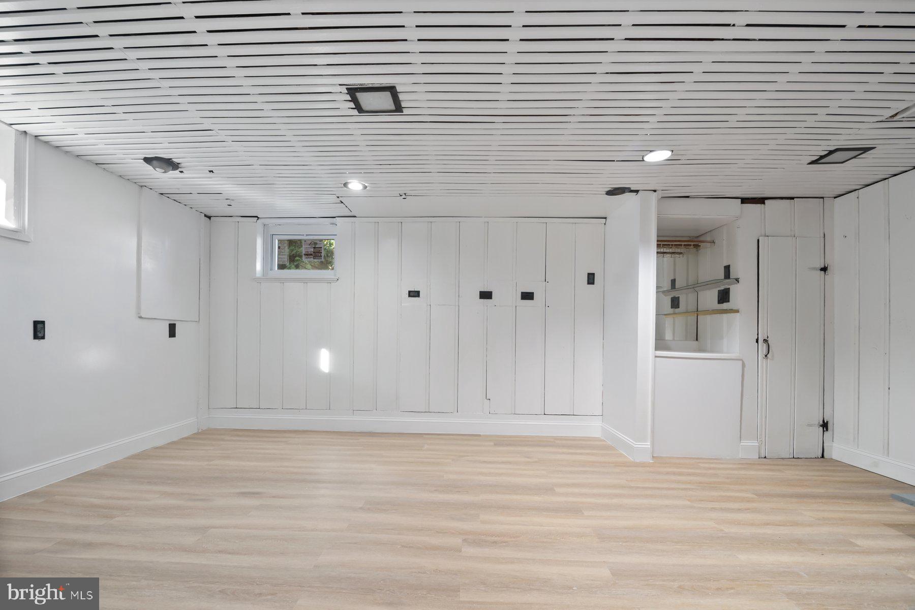 1647 Northwick Road Baltimore, MD 21218 - Photo 24 of 35