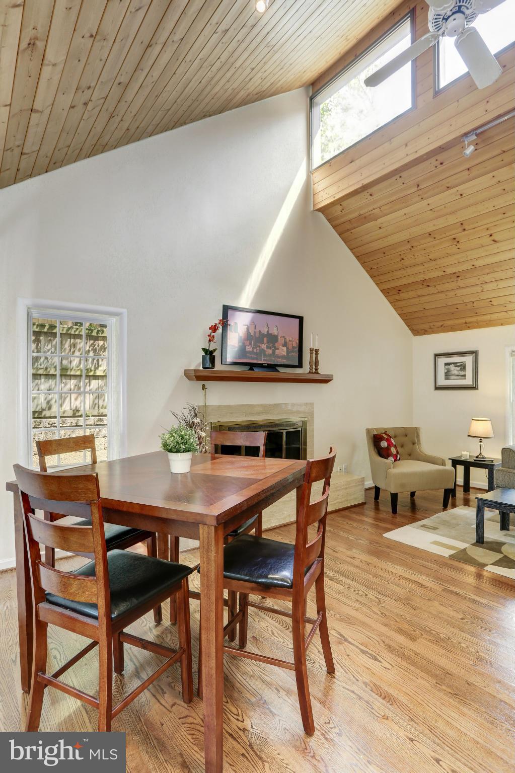 5511 Lambeth Road Bethesda, MD 20814 - Photo 14 of 30 Family Room