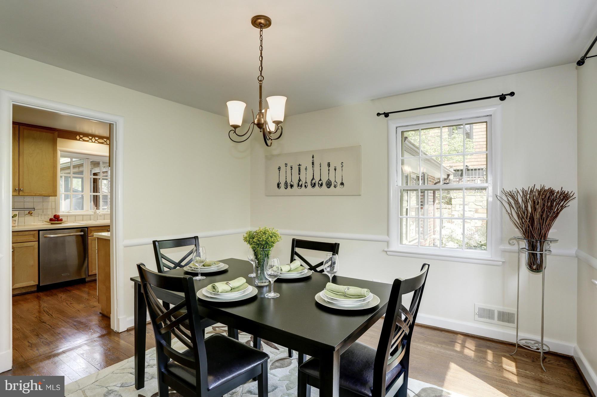 5511 Lambeth Road Bethesda, MD 20814 - Photo 9 of 30 Dining Room
