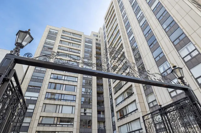 $650,000 | 1177 California Street, Unit 823, San Francisco, CA 94108