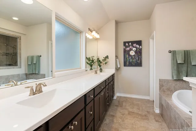 $2,950 | 108 Cimarron Creek, Boerne, TX 78006