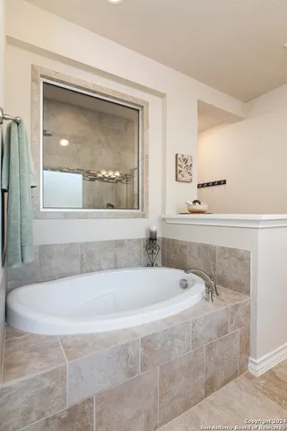 $2,950 | 108 Cimarron Creek, Boerne, TX 78006