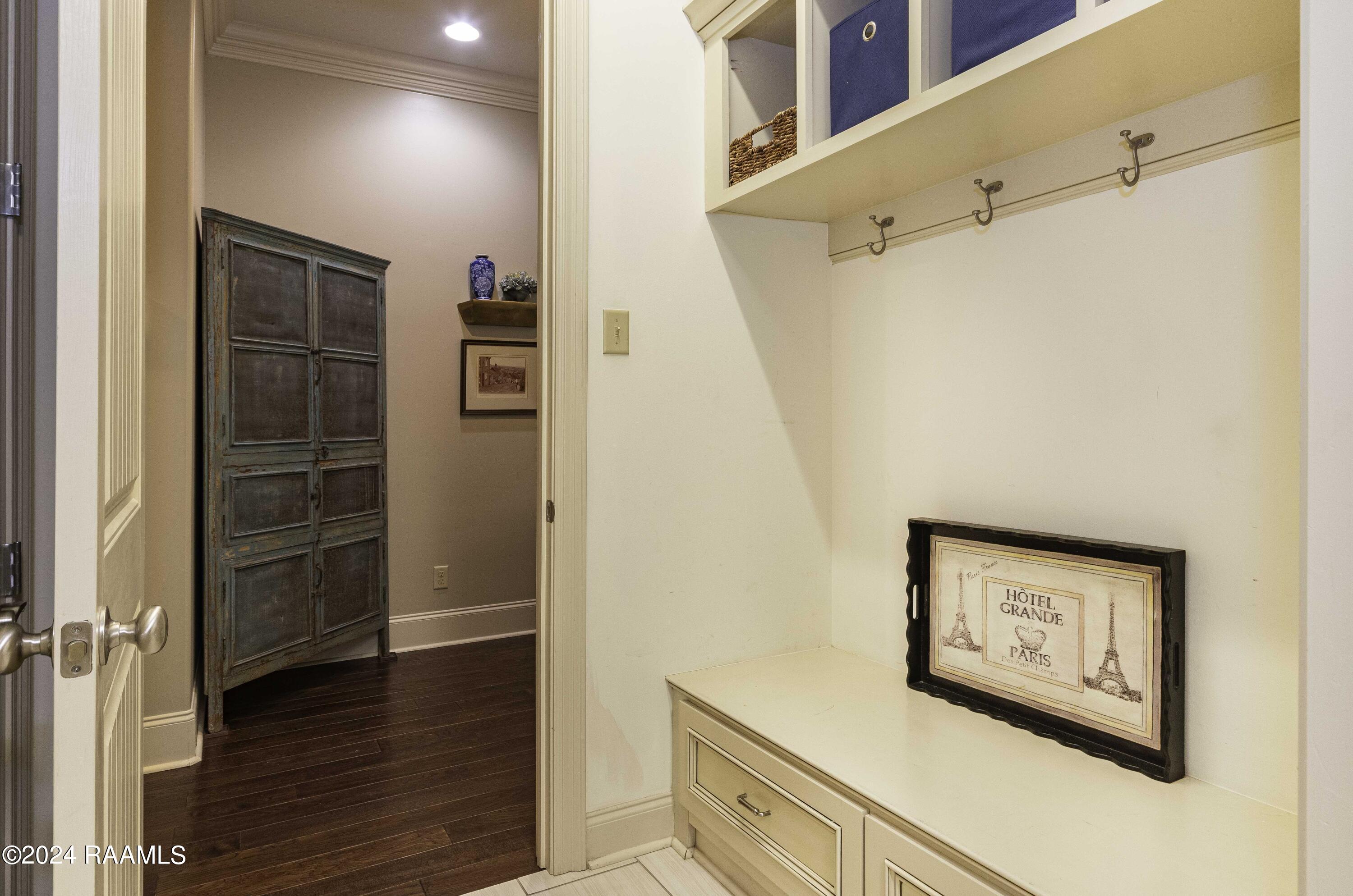 102 Brickell Way Lafayette, LA 70508 - Photo 26 of 30 Mud Room 1