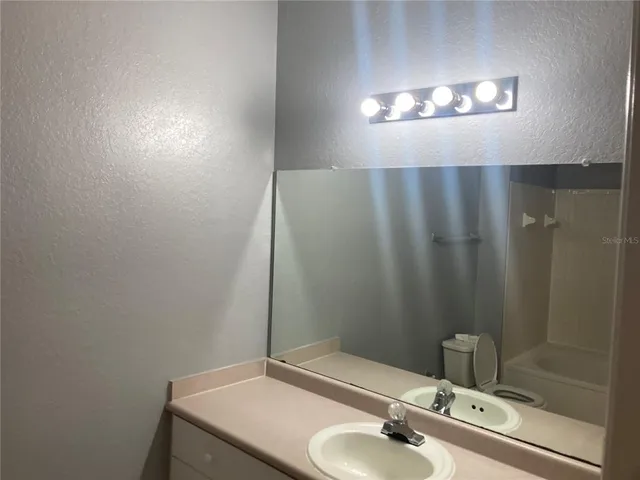 $1,895 | 5105 City Street, Unit 825, Orlando, FL 32839