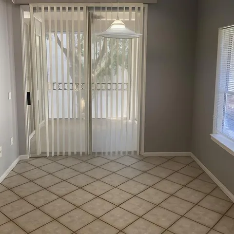 $1,895 | 5105 City Street, Unit 825, Orlando, FL 32839