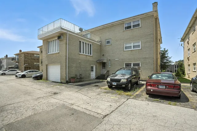 a car parked in front of a house