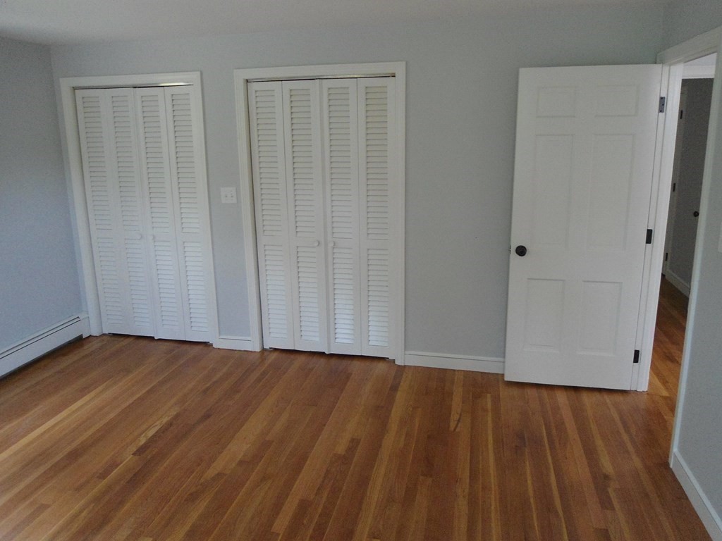 272 Old Oaken Bucket Road Scituate, MA 02066 - Photo 13 of 25 Gallery Image 13