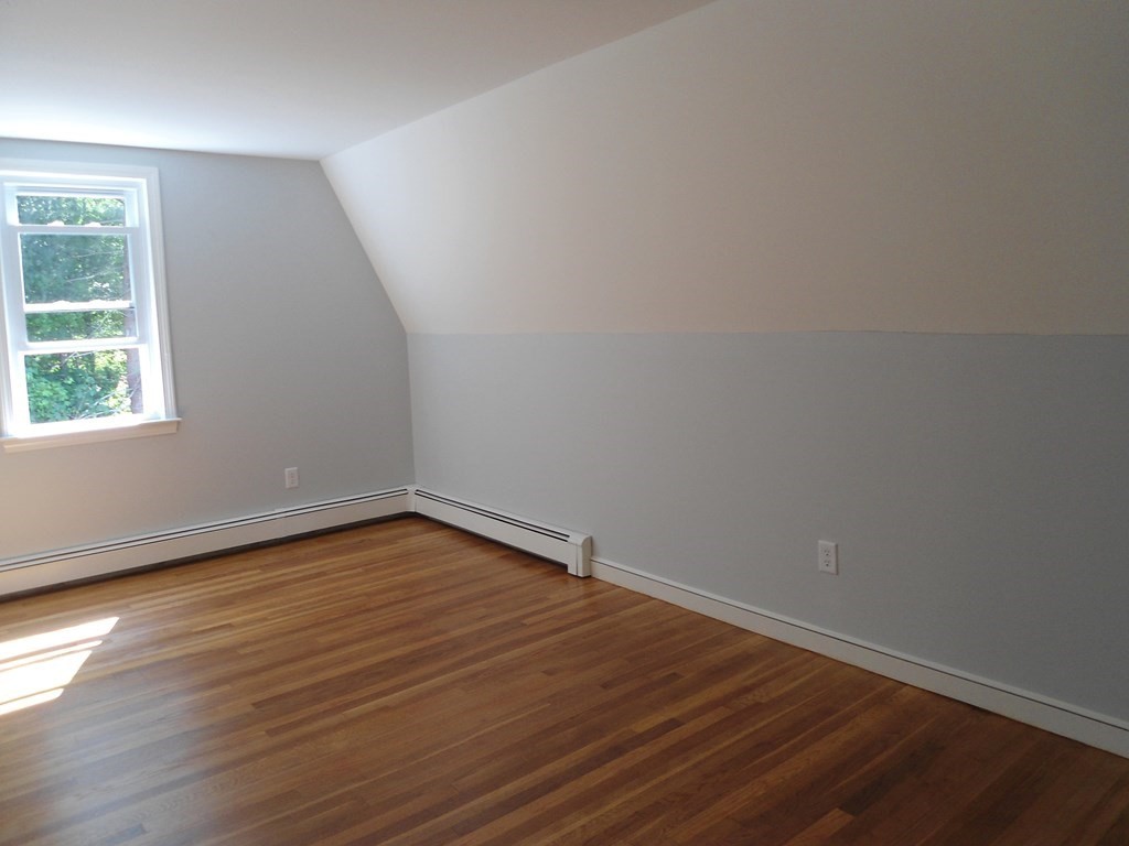 272 Old Oaken Bucket Road Scituate, MA 02066 - Photo 14 of 25 Gallery Image 14