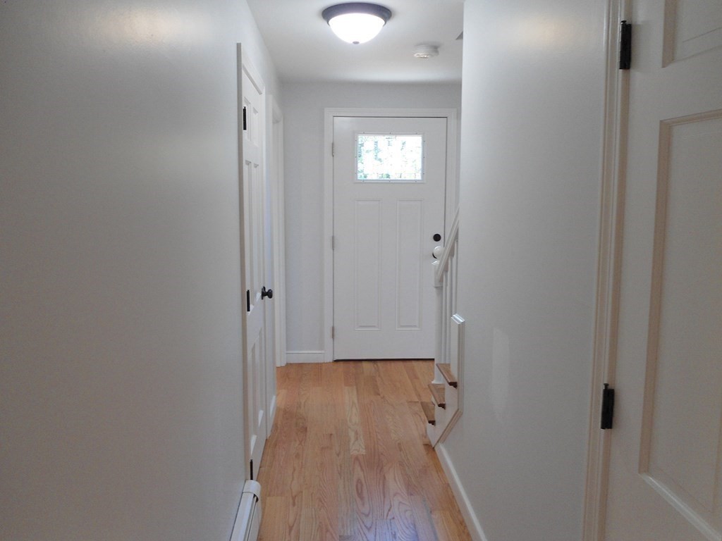 272 Old Oaken Bucket Road Scituate, MA 02066 - Photo 19 of 25 Gallery Image 19