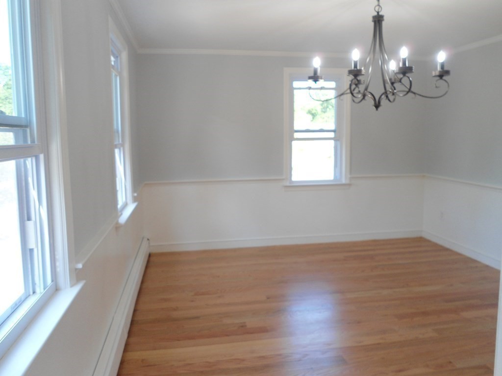 272 Old Oaken Bucket Road Scituate, MA 02066 - Photo 8 of 25 Gallery Image 8