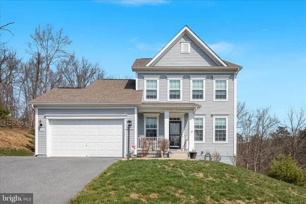 $420,000 | 1041 Masters Drive, Cross Junction, VA 22625