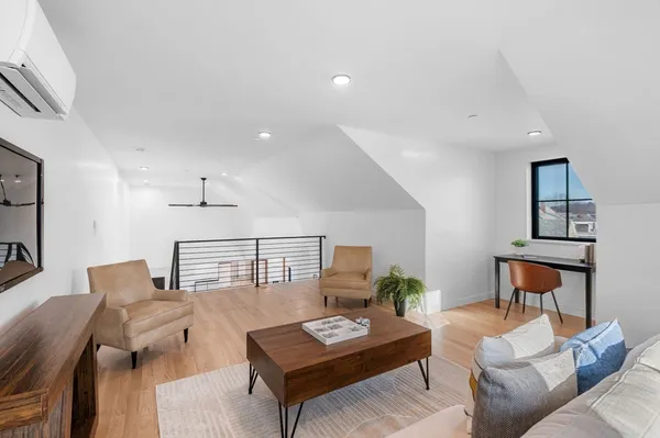 $749,000 | 11 Boynton Street, Unit 201, Swampscott, MA 01907