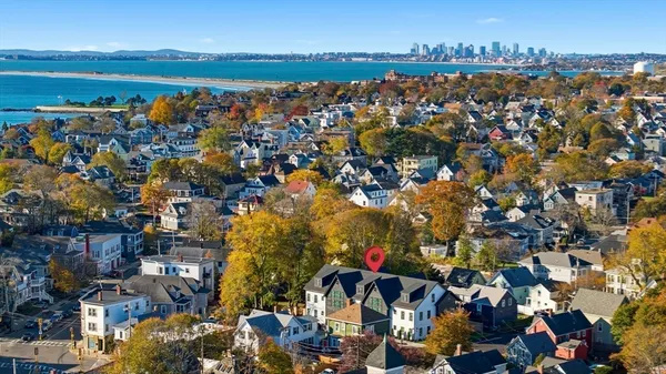$749,000 | 11 Boynton Street, Unit 201, Swampscott, MA 01907