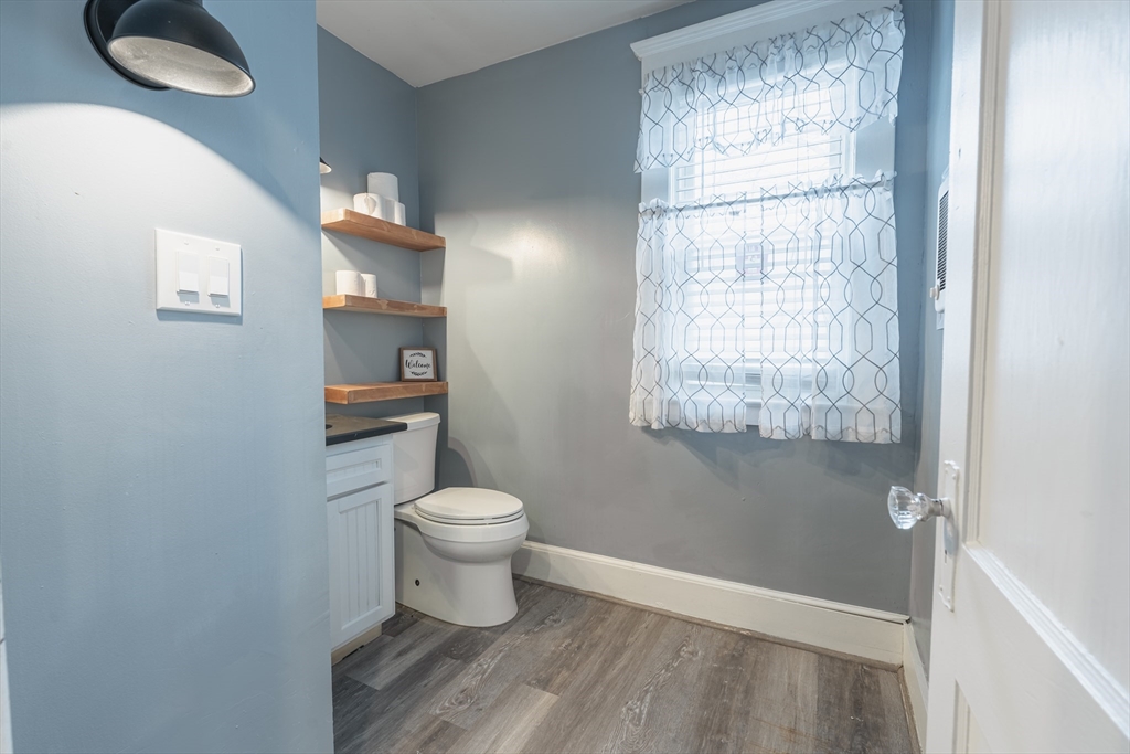 58 Appleton Street Springfield, MA 01108 - Photo 5 of 20