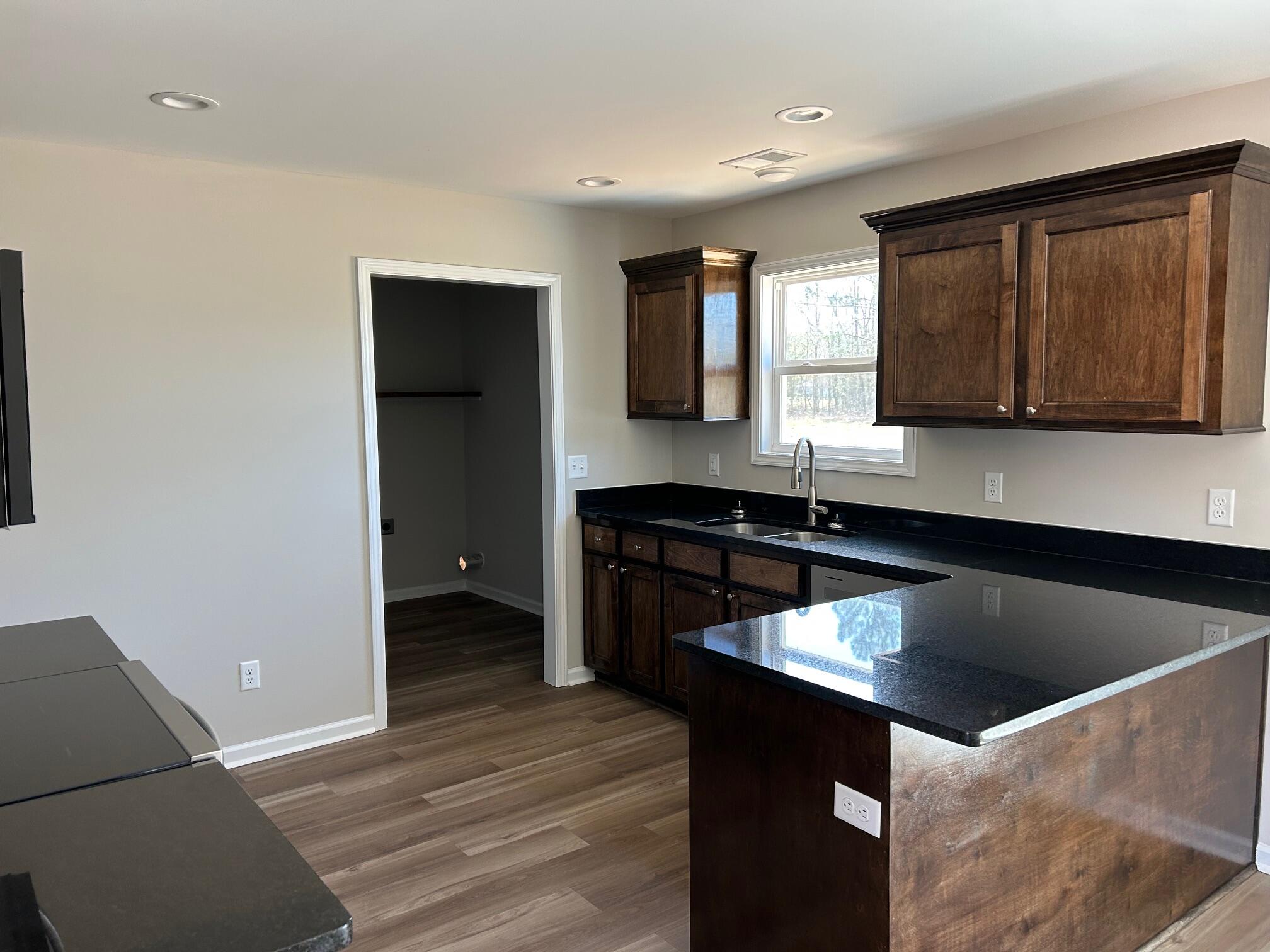 3985 Peakvalley Road Sumter, SC 29154 - Photo 3 of 12 Gallery Image 3