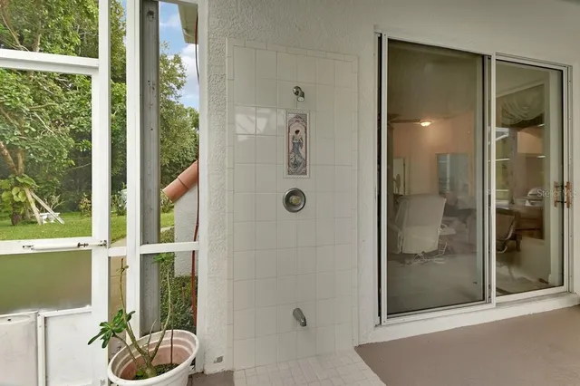 $875,000 | 236 Hammock Oak Circle, DeBary, FL 32713