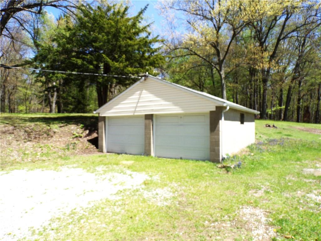 745 Fezell Road Freedom, PA 15042 - Photo 4 of 23
