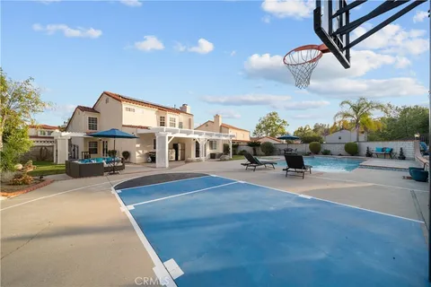 $1,199,999 | 12647 Hubbard Street, Sylmar, CA 91342