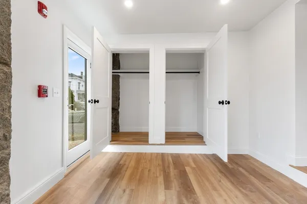 $3,100 | 32 Beacon Street, Unit 4, Gloucester, MA 01930