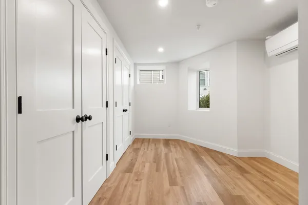 $3,100 | 32 Beacon Street, Unit 4, Gloucester, MA 01930