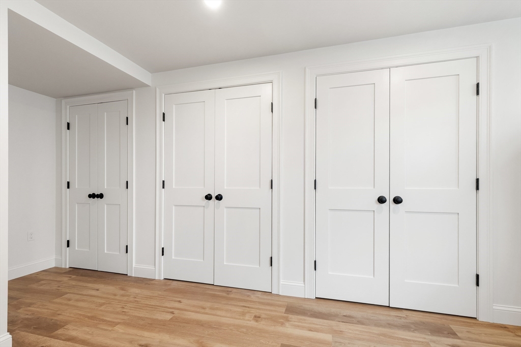 32 Beacon Street, Unit 4 Gloucester, MA 01930 - Photo 28 of 30