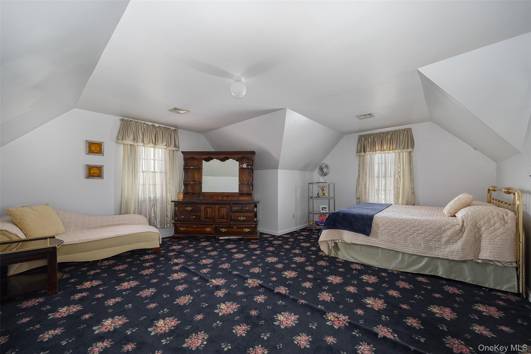 8 Toms Way Poughkeepsie, NY 12603 - Photo 25 of 31