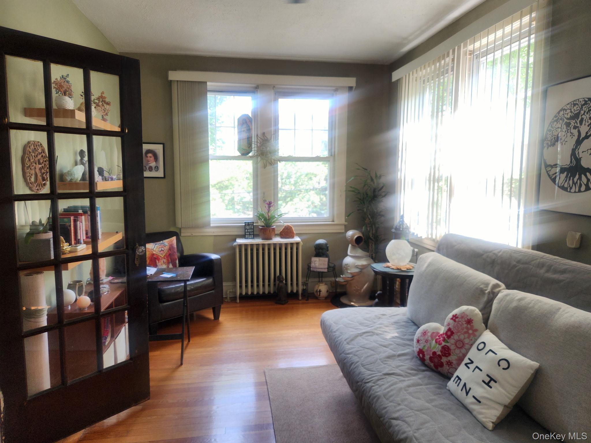 15 Rumsey Road Yonkers, NY 10705 - Photo 2 of 37