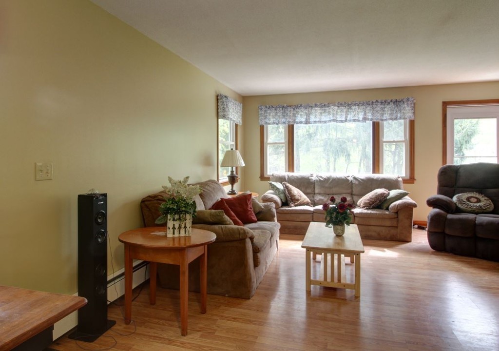 590 Ashby State Road Fitchburg, MA 01420 - Photo 7 of 13 Gallery Image 7