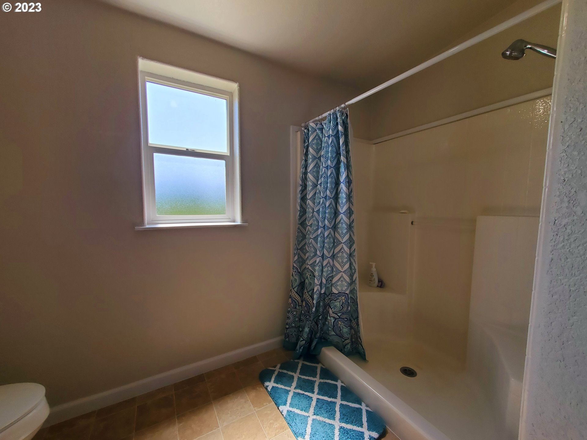 245 Adams Loop Roseburg, OR 97471 - Photo 16 of 38 Gallery Image 16