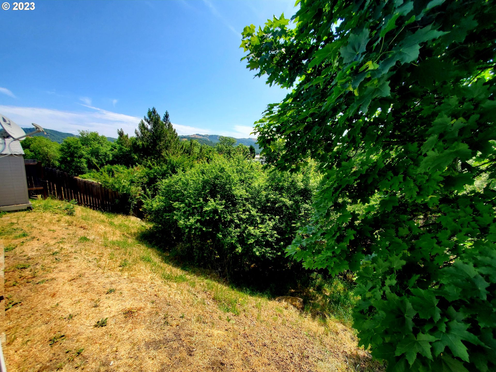 245 Adams Loop Roseburg, OR 97471 - Photo 33 of 38 Gallery Image 33