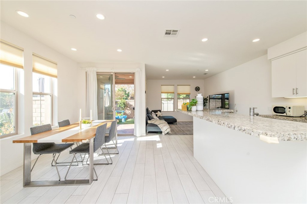 192 Finch Lake Forest, CA 92630 - Photo 24 of 56