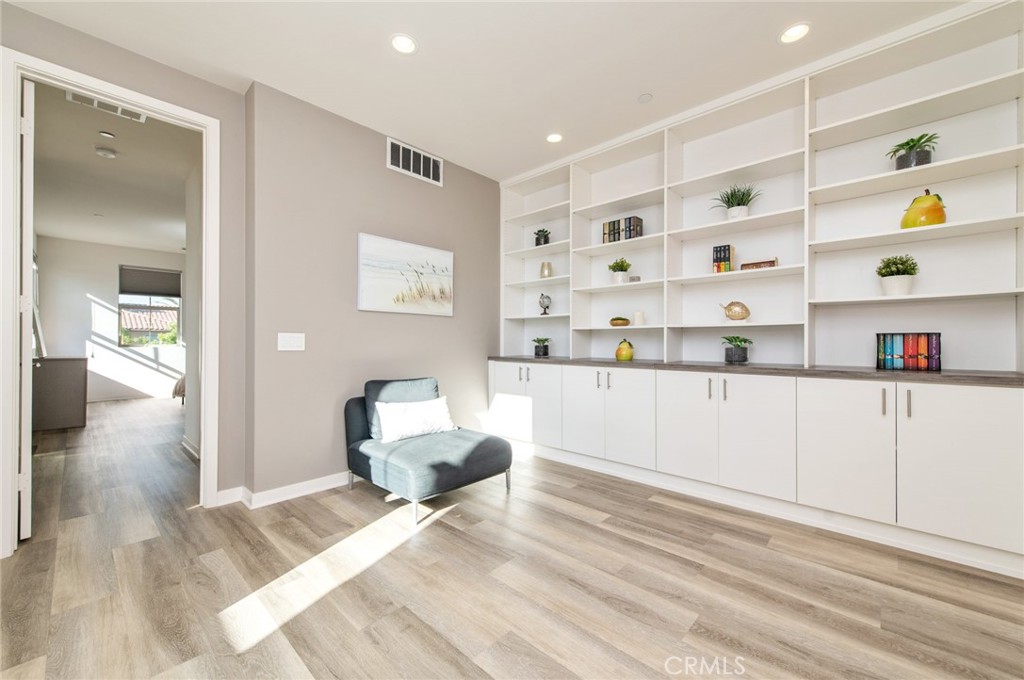 192 Finch Lake Forest, CA 92630 - Photo 27 of 56