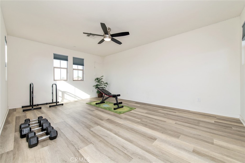 192 Finch Lake Forest, CA 92630 - Photo 33 of 43