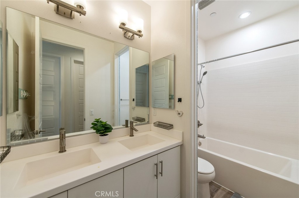 192 Finch Lake Forest, CA 92630 - Photo 43 of 56