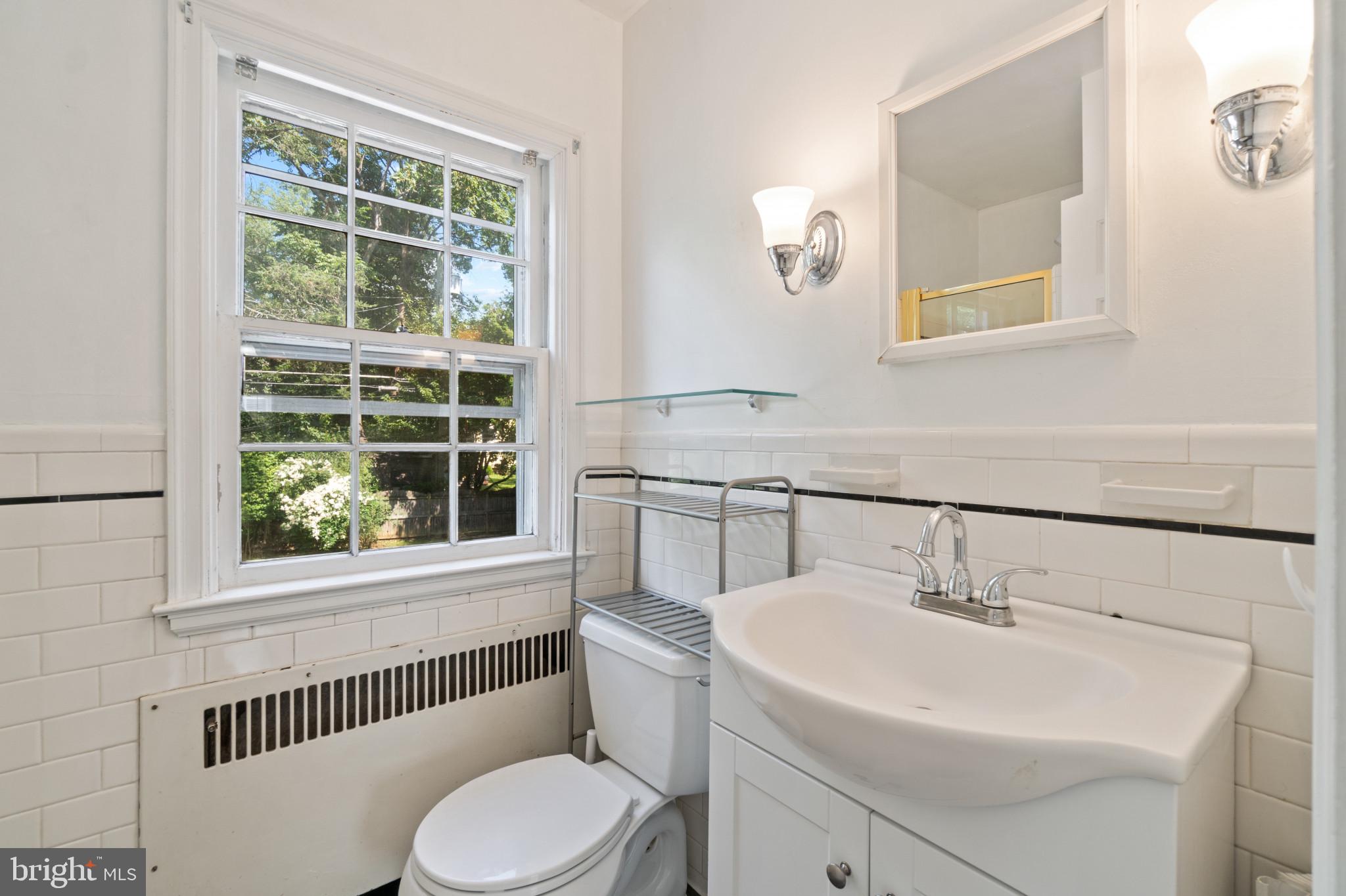 604 Stevenson Lane Towson, MD 21286 - Photo 15 of 22