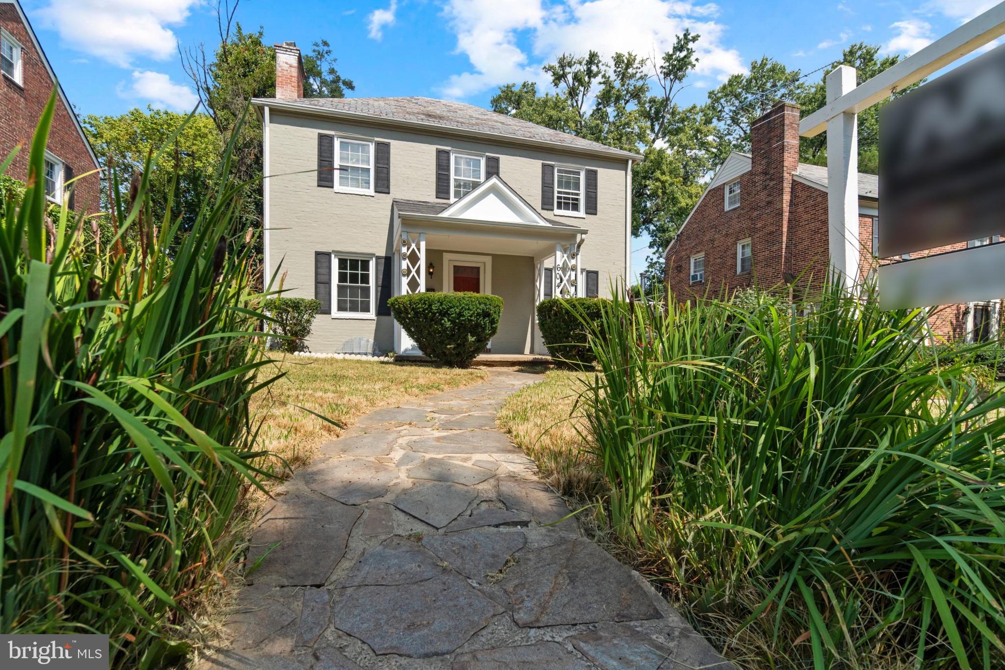 604 Stevenson Lane Towson, MD 21286 - Photo 2 of 22