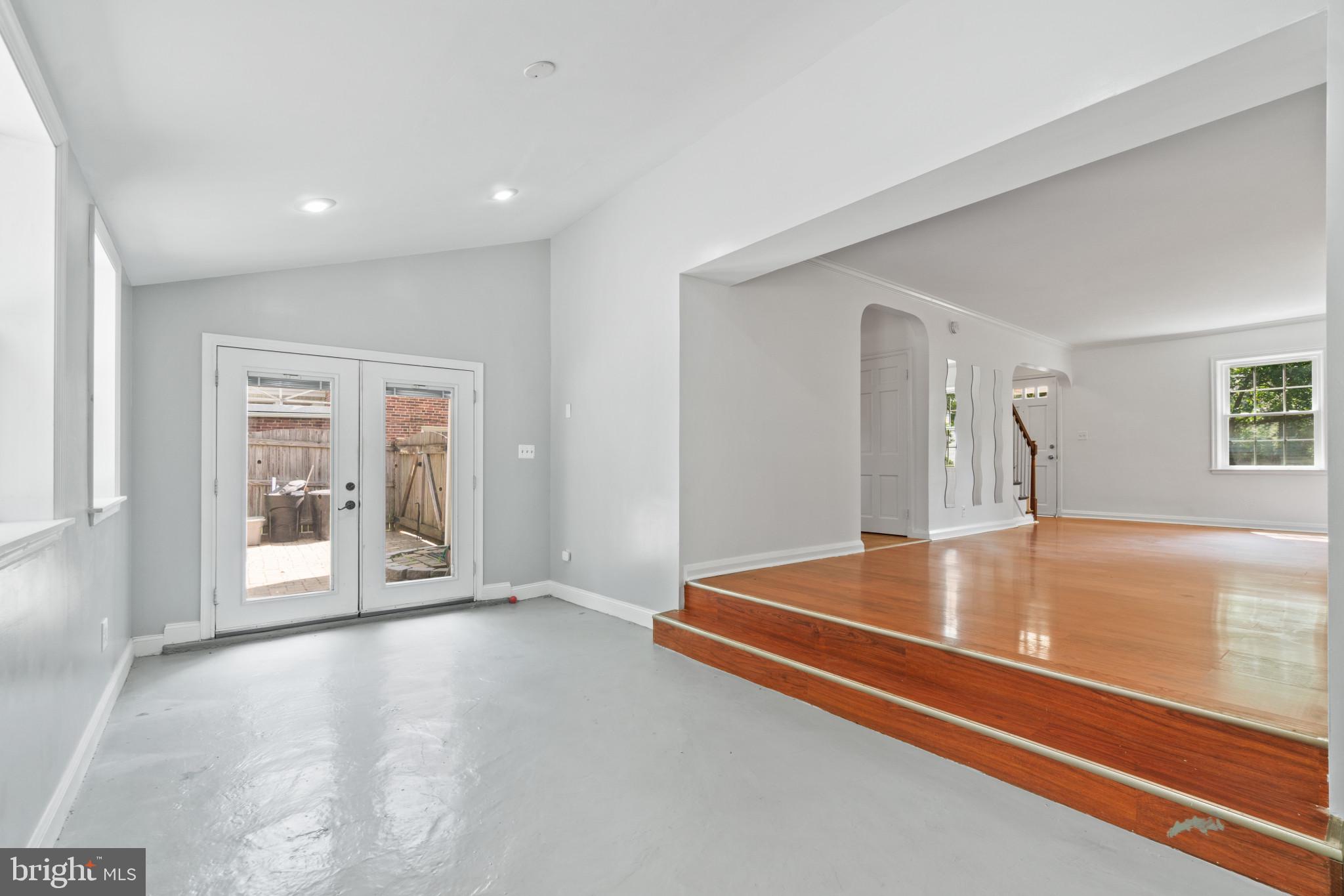 604 Stevenson Lane Towson, MD 21286 - Photo 6 of 22