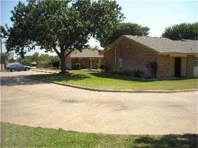 $610 | 105 Northgate Circle, Burnet, TX 78611