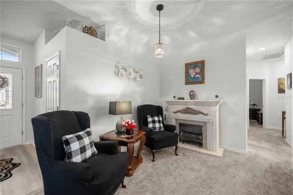 $390,000 | 9074 Southeast 48th Court Road, Ocala, FL 34480