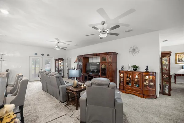 $390,000 | 9074 Southeast 48th Court Road, Ocala, FL 34480