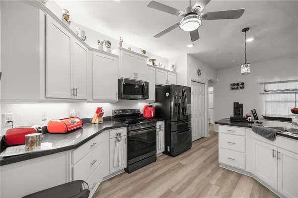 $390,000 | 9074 Southeast 48th Court Road, Ocala, FL 34480