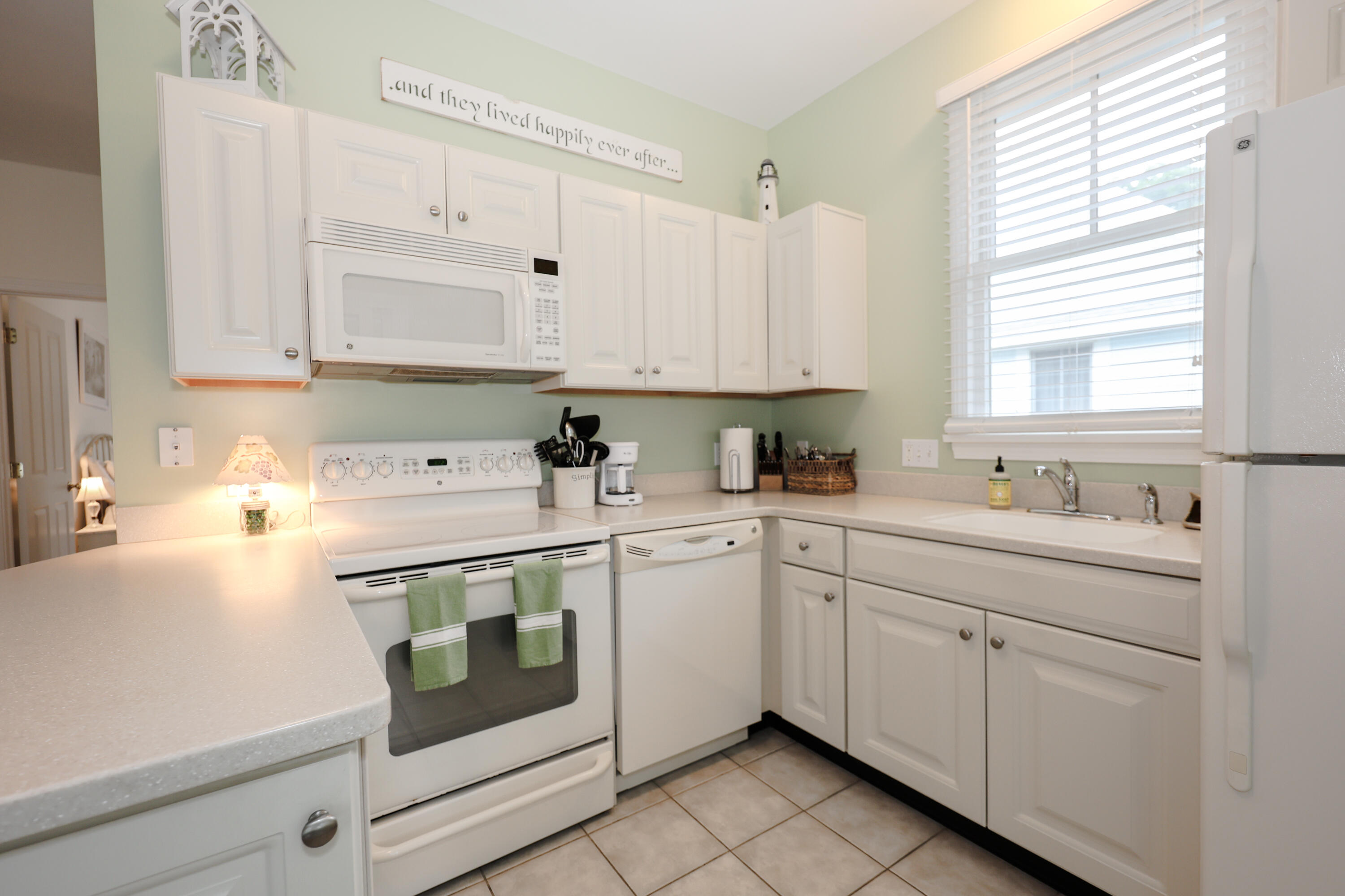 454 Post Road, Unit 433 Wells, ME 04090 - Photo 9 of 30 untitled-23