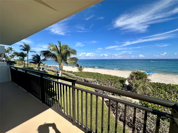 $4,900 | 1147 Hillsboro Mile, Unit 214, Hillsboro Beach, FL 33062
