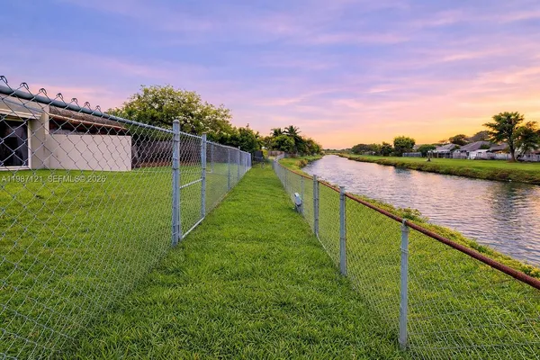 $2,500 | 20704 Southwest 103rd Place, Unit 20704, Cutler Bay, FL 33189